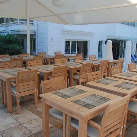 Adora Hotel
